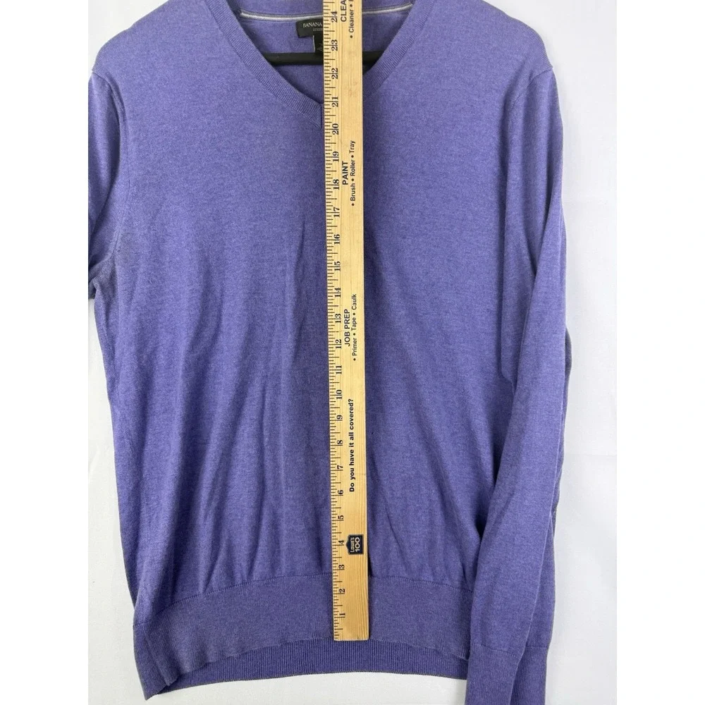 Banana Republic Men SZ. L Silk Cashmere Luxury Blend V-Neck Sweater Purple Lilac